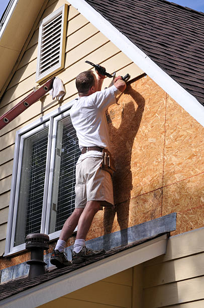 Moving and Downsizing Cleanouts in Fair Plain, MI